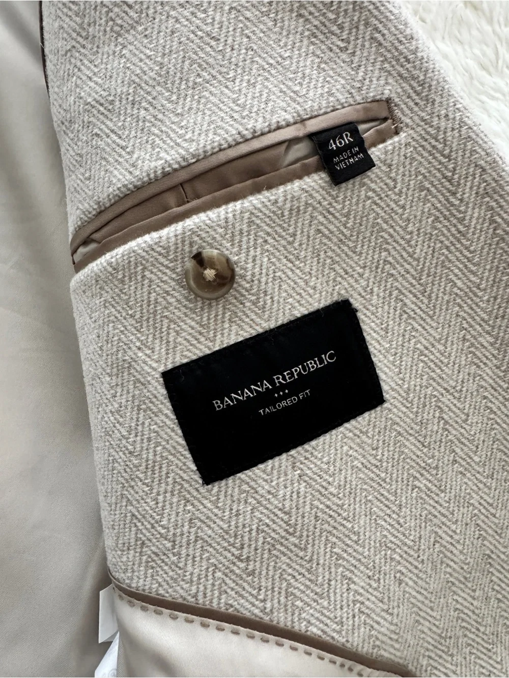 Banana Republic Light Beige Tailored Wool-Blend Blazer